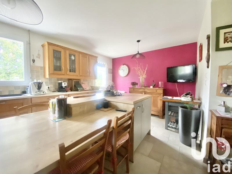 Maison - 176 m² - 8 pièces