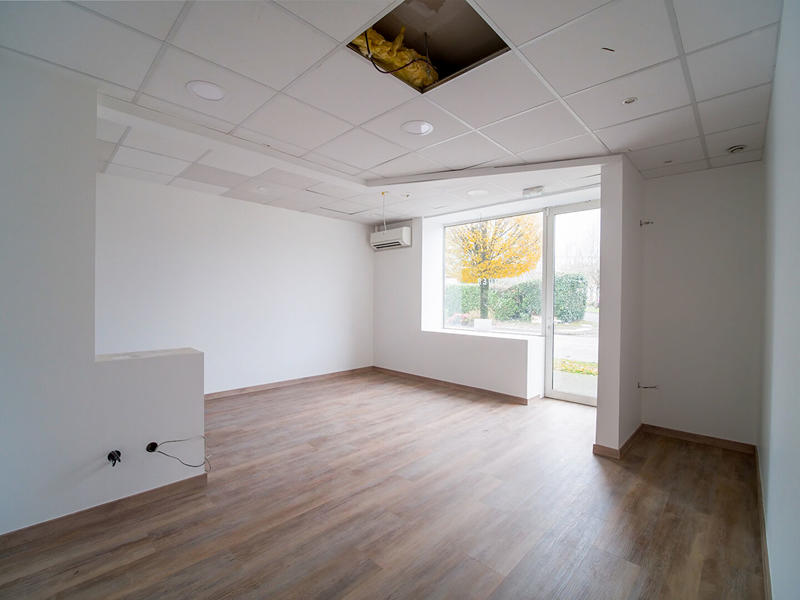 Local d'activité / Entrepôt - 39 m² - 2 pièces