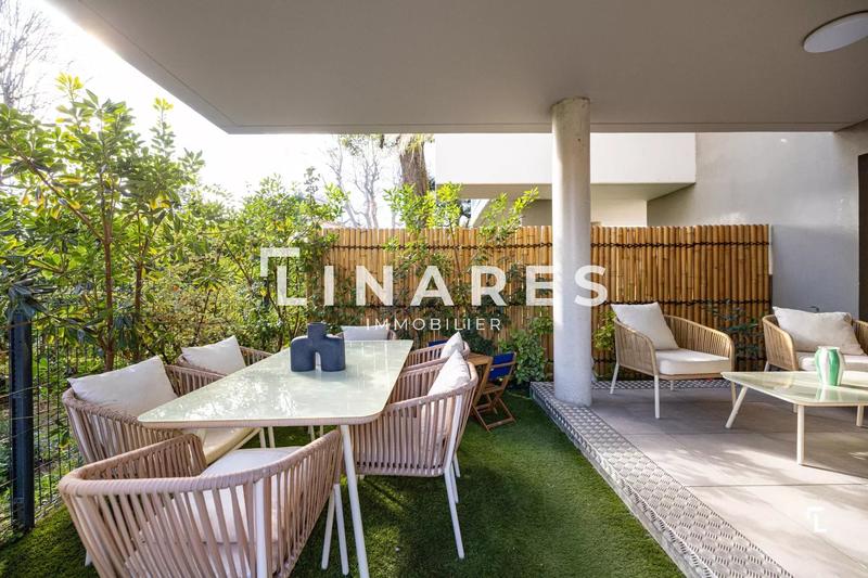 Appartement - 82 m² - 3 pièces