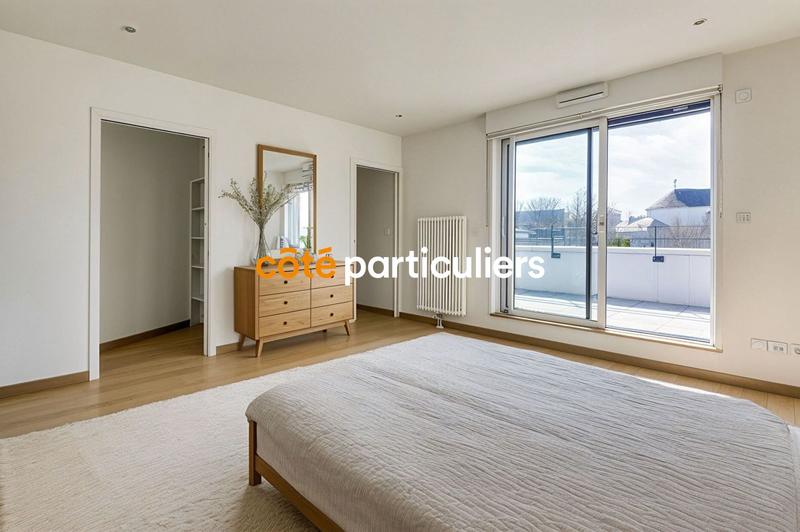 Appartement - 279 m² - 7 pièces