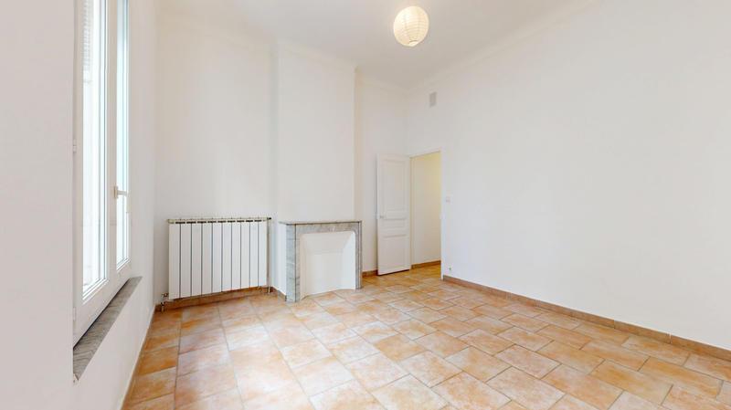 Appartement - 79 m² - 3 pièces