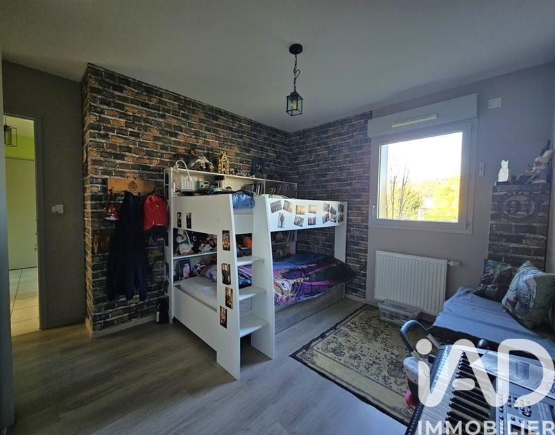 Appartement - 80 m² - 4 pièces