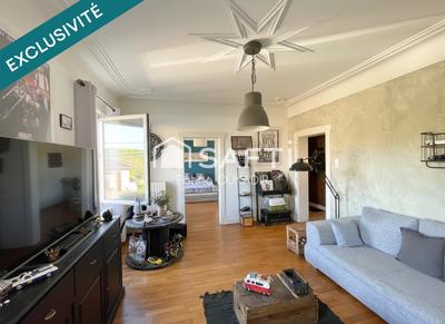 Appartement - 80 m² - 3 pièces