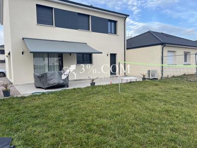 Maison - 121 m² - 5 pièces