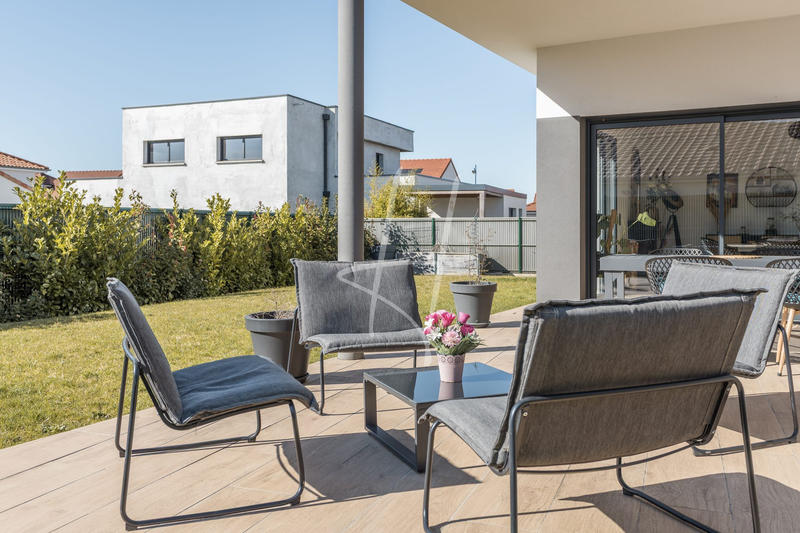 Maison - 138 m² - 5 pièces