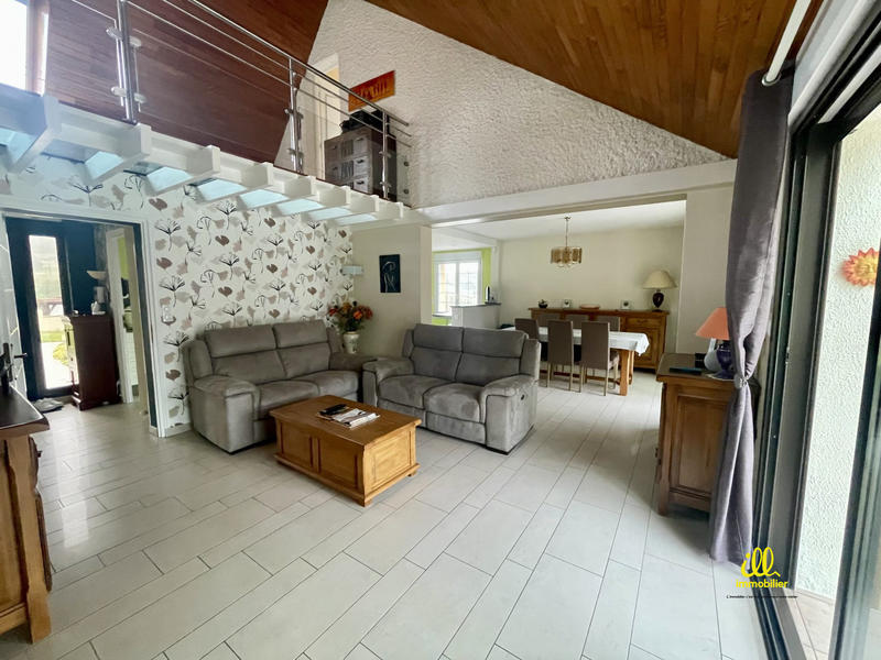 Maison - 156 m² - 7 pièces