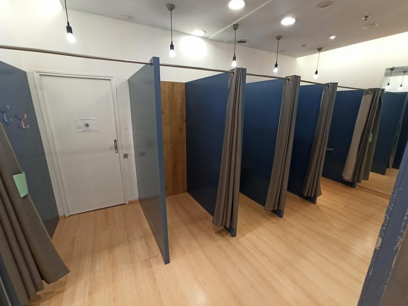 Local commercial - 128 m²