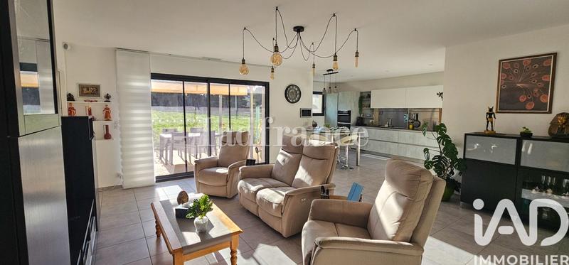 Maison - 89 m² - 4 pièces