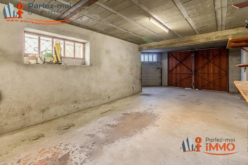 Maison - 195 m² - 7 pièces