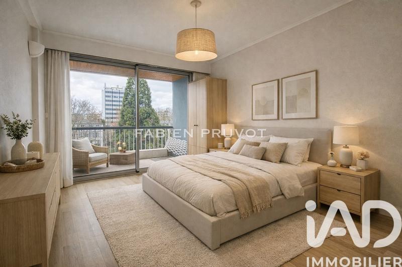 Appartement - 82 m² - 4 pièces