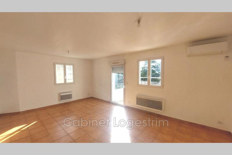 Appartement - 96 m² - 4 pièces
