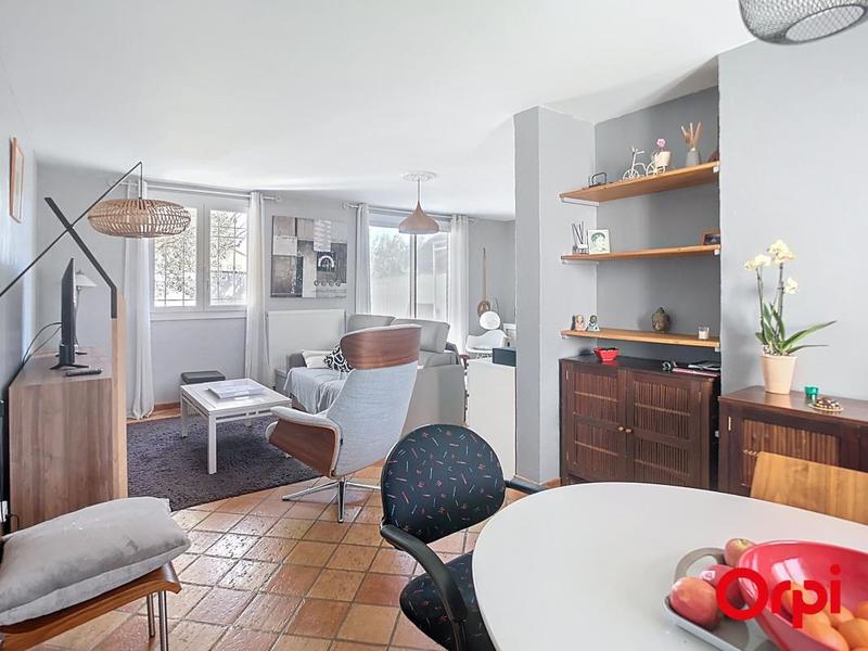 Maison - 96 m² - 4 pièces