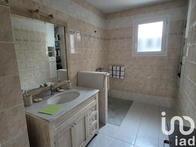 Maison - 137 m² - 5 pièces