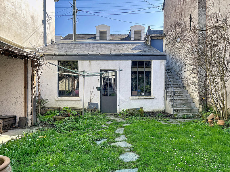 Maison - 144 m² - 6 pièces