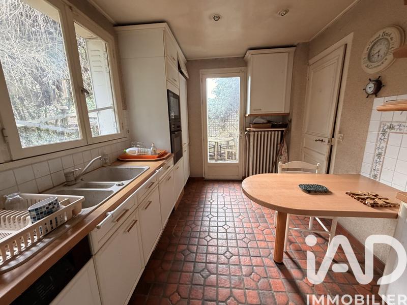 Maison - 112 m² - 8 pièces