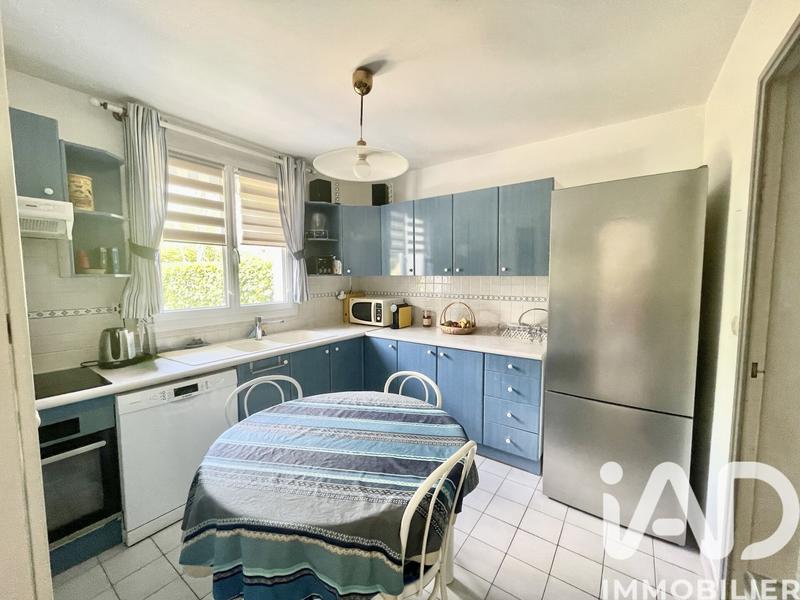 Maison - 181 m² - 10 pièces