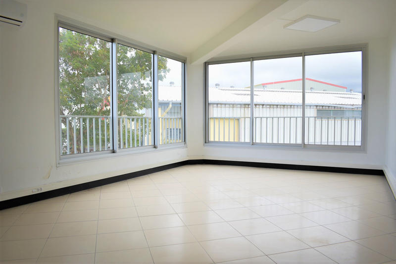 Local commercial - 67 m²