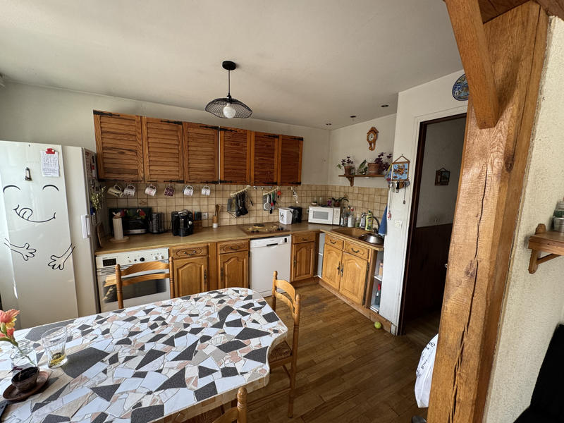 Maison - 160 m² - 9 pièces