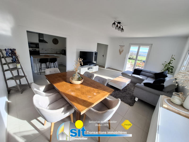 Maison - 92 m² - 4 pièces