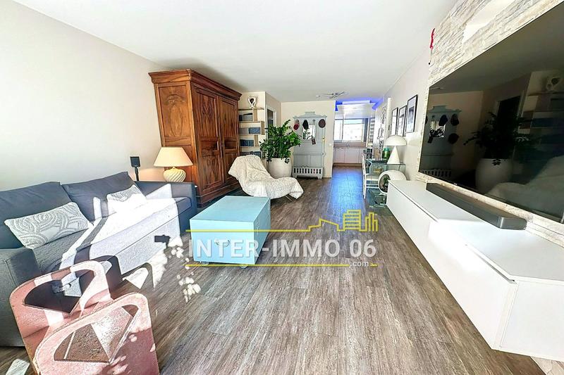 Appartement - 70 m² - 3 pièces