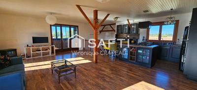 Maison - 137 m² - 4 pièces