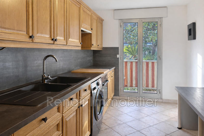 Appartement - 76 m² - 3 pièces