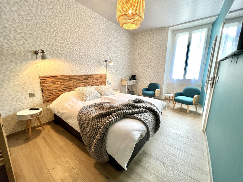 Propriété - 446 m² - 12 pièces