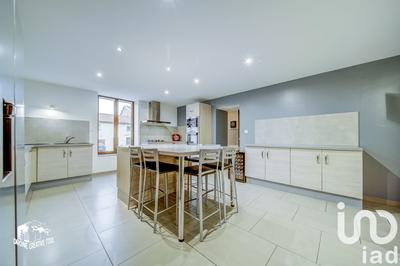 Maison de village - 224 m² - 8 pièces