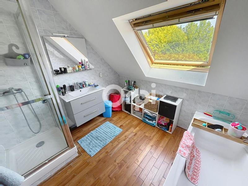 Maison - 241 m² - 7 pièces