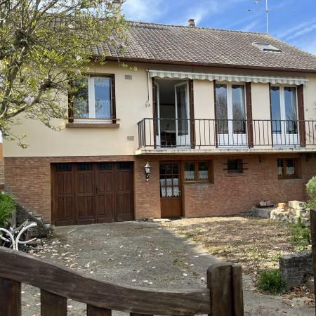 Maison - 188 m² - 10 pièces