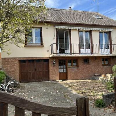 Maison - 188 m² - 10 pièces