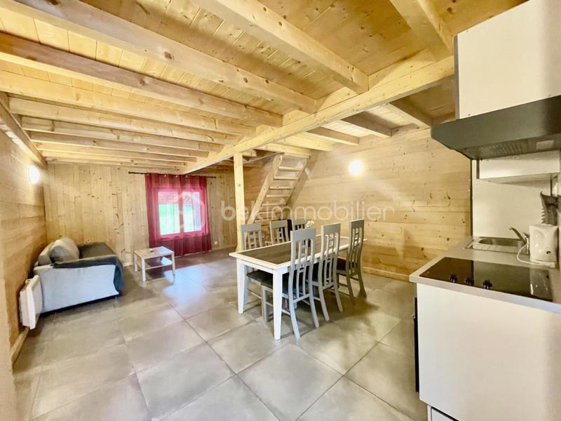 Local commercial - 630 m² - 20 pièces