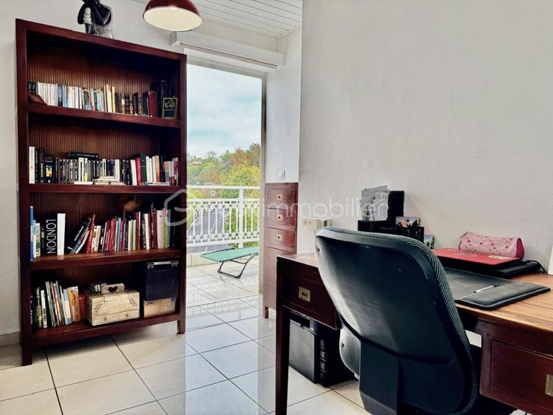 Maison traditionnelle - 115 m² - 4 pièces