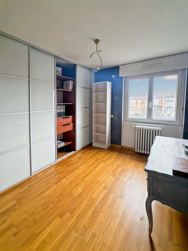 Maison - 91 m² - 5 pièces