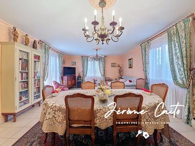 Maison - 103 m² - 4 pièces