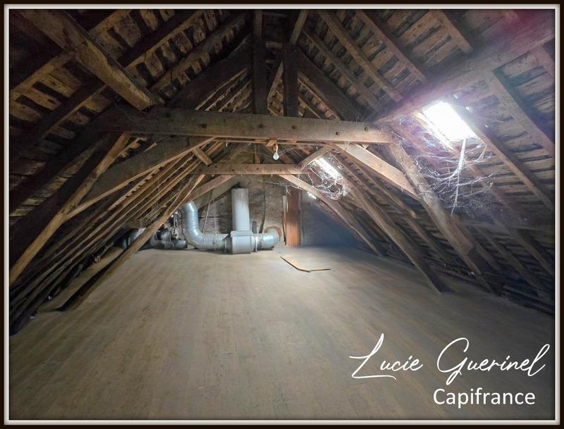 Maison - 163 m² - 7 pièces