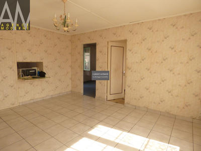 Maison - 64 m² - 4 pièces
