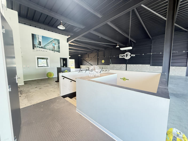 Local commercial - 520 m²