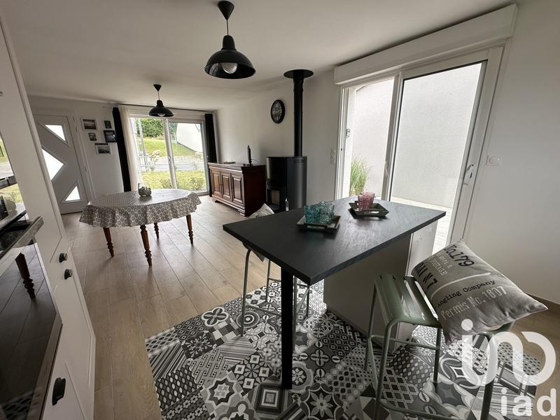 Maison - 97 m² - 5 pièces