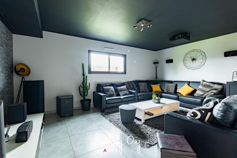 Maison - 109 m² - 6 pièces