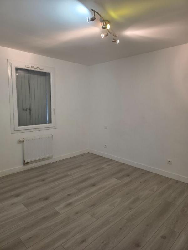 Maison - 83 m² - 5 pièces