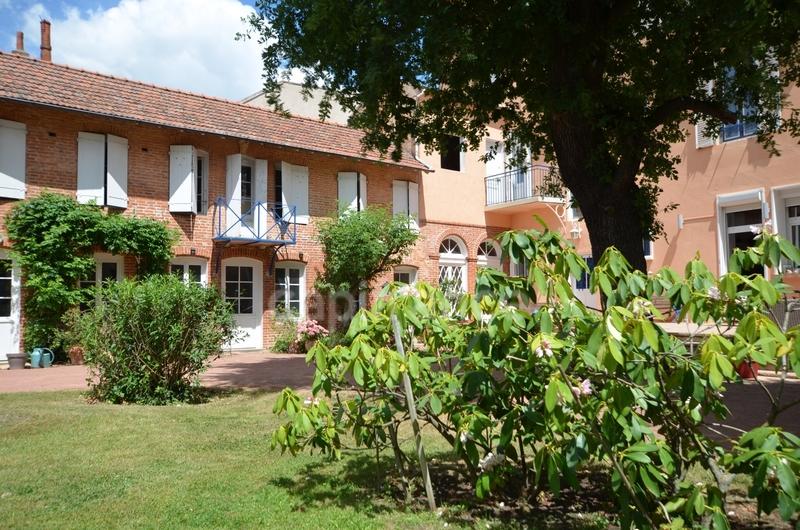 Maison bourgeoise - 395 m² - 11 pièces