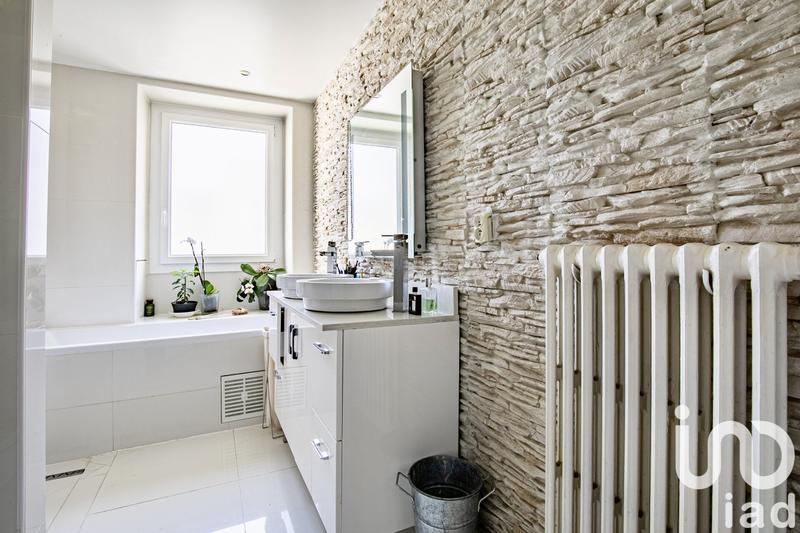 Appartement - 76 m² - 4 pièces