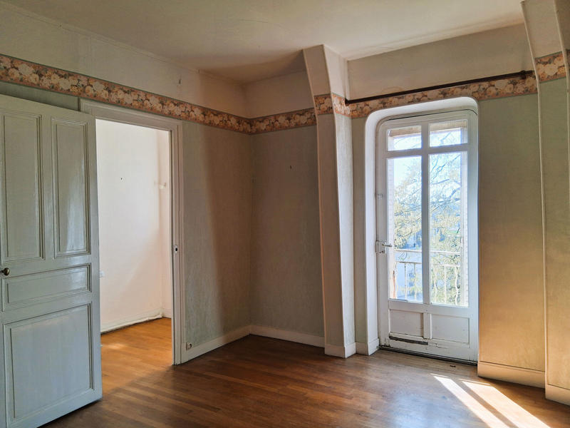 Maison - 165 m² - 7 pièces