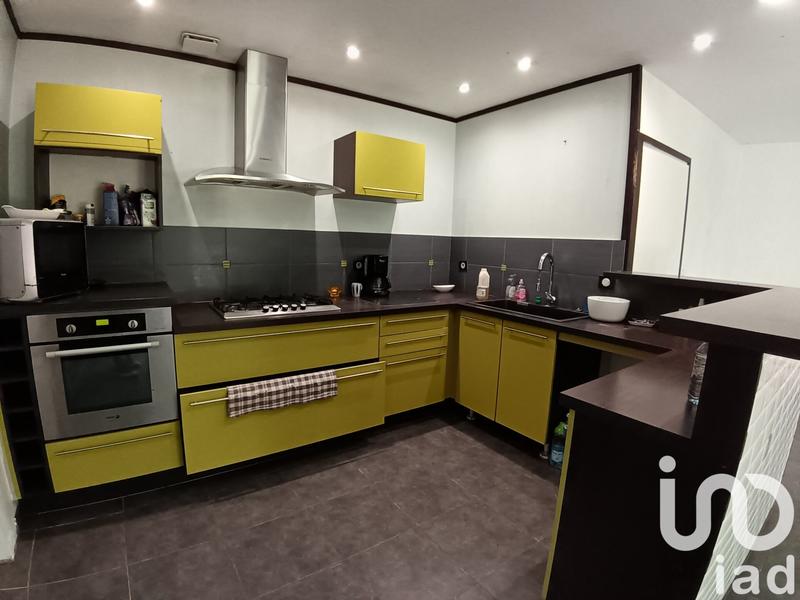 Maison - 185 m² - 7 pièces