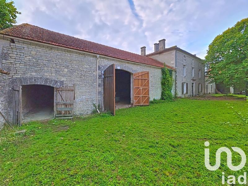 Maison - 390 m² - 12 pièces