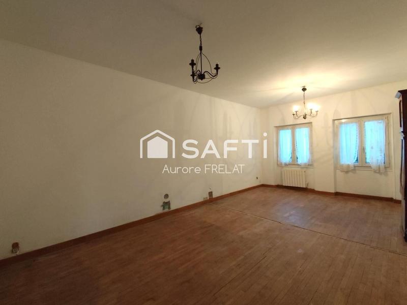 Maison - 90 m² - 4 pièces