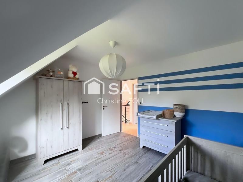 Maison - 167 m² - 6 pièces