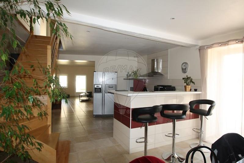 Maison - 128 m² - 4 pièces