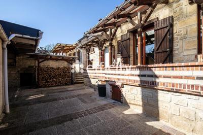 Maison - 112 m² - 5 pièces